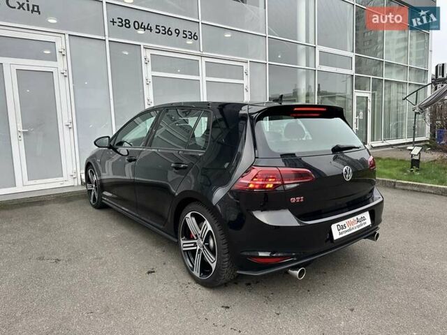 Черный Фольксваген Гольф ГТИ, объемом двигателя 1.98 л и пробегом 119 тыс. км за 18500 $, фото 4 на Automoto.ua