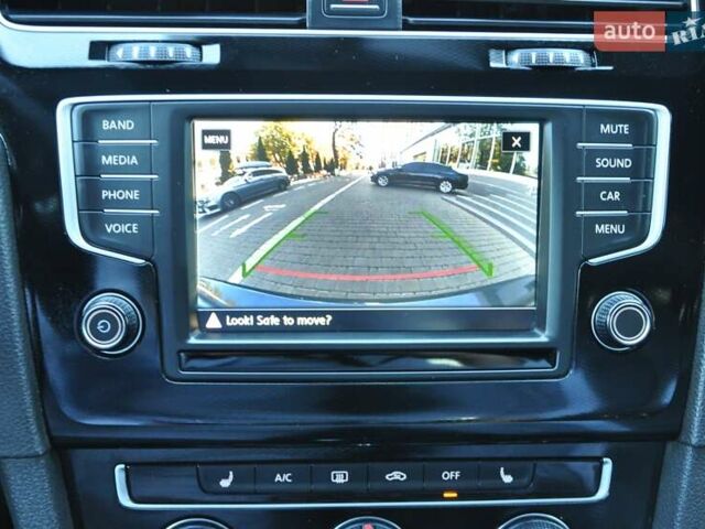 Черный Фольксваген Гольф ГТИ, объемом двигателя 1.98 л и пробегом 53 тыс. км за 17000 $, фото 36 на Automoto.ua