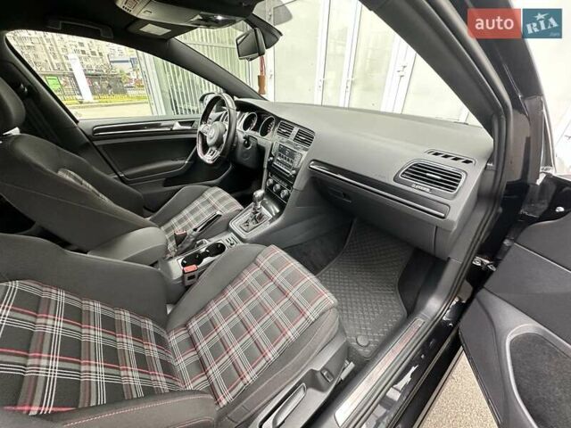 Черный Фольксваген Гольф ГТИ, объемом двигателя 1.98 л и пробегом 119 тыс. км за 18500 $, фото 8 на Automoto.ua