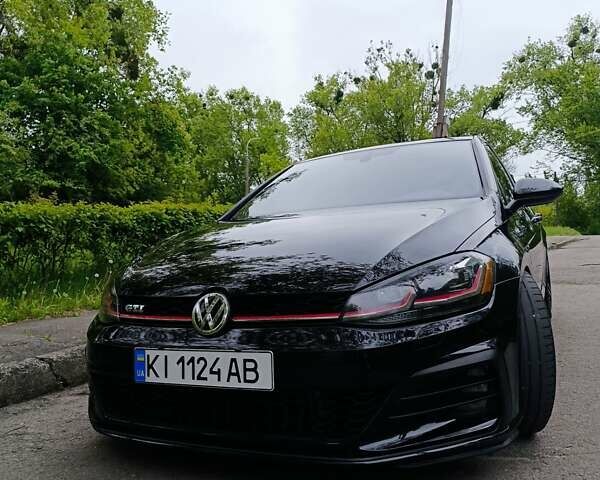 Черный Фольксваген Гольф ГТИ, объемом двигателя 1.98 л и пробегом 91 тыс. км за 18500 $, фото 1 на Automoto.ua