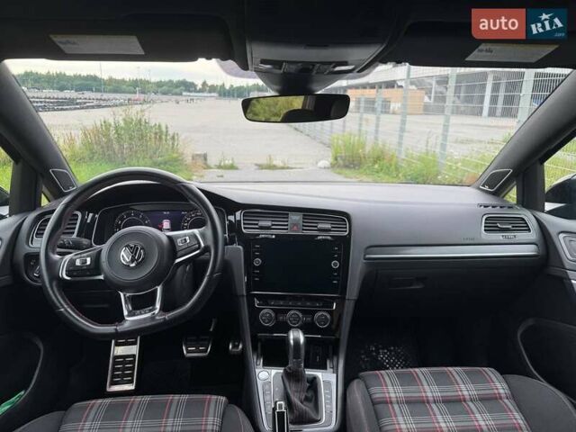 Чорний Фольксваген Гольф ГТІ, об'ємом двигуна 1.98 л та пробігом 95 тис. км за 20000 $, фото 11 на Automoto.ua