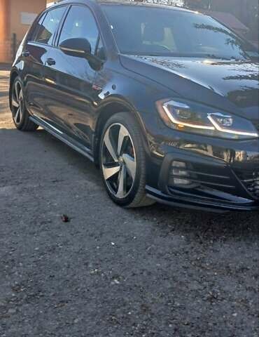 Черный Фольксваген Гольф ГТИ, объемом двигателя 1.98 л и пробегом 135 тыс. км за 19399 $, фото 13 на Automoto.ua