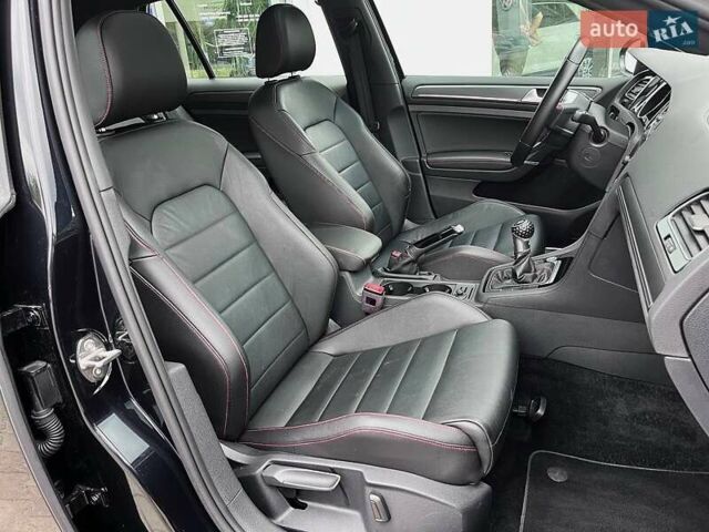 Черный Фольксваген Гольф ГТИ, объемом двигателя 1.98 л и пробегом 44 тыс. км за 19999 $, фото 24 на Automoto.ua