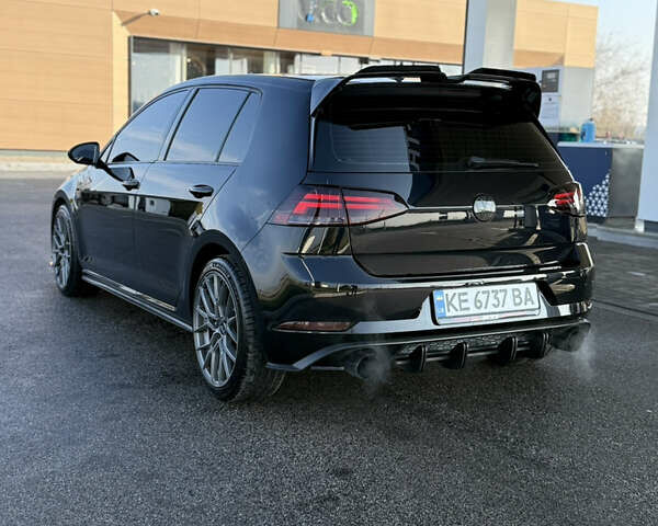 Черный Фольксваген Гольф ГТИ, объемом двигателя 1.98 л и пробегом 62 тыс. км за 19000 $, фото 17 на Automoto.ua