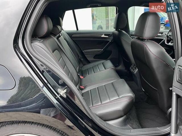 Черный Фольксваген Гольф ГТИ, объемом двигателя 1.98 л и пробегом 44 тыс. км за 19999 $, фото 26 на Automoto.ua