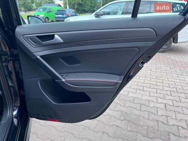 Черный Фольксваген Гольф ГТИ, объемом двигателя 1.98 л и пробегом 44 тыс. км за 19999 $, фото 29 на Automoto.ua