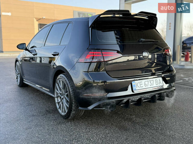 Черный Фольксваген Гольф ГТИ, объемом двигателя 1.98 л и пробегом 62 тыс. км за 19000 $, фото 18 на Automoto.ua