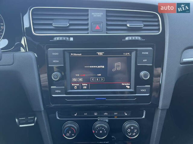 Черный Фольксваген Гольф ГТИ, объемом двигателя 1.98 л и пробегом 25 тыс. км за 22000 $, фото 19 на Automoto.ua