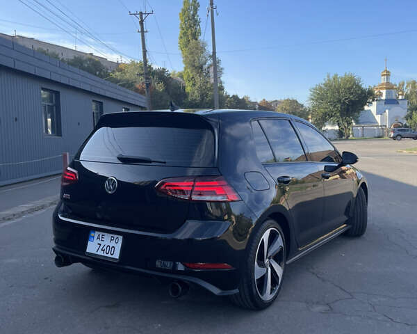 Черный Фольксваген Гольф ГТИ, объемом двигателя 1.98 л и пробегом 25 тыс. км за 22000 $, фото 4 на Automoto.ua