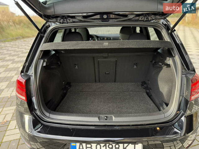 Черный Фольксваген Гольф ГТИ, объемом двигателя 2 л и пробегом 60 тыс. км за 21000 $, фото 25 на Automoto.ua