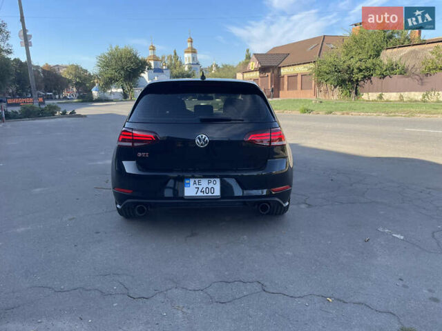 Черный Фольксваген Гольф ГТИ, объемом двигателя 1.98 л и пробегом 25 тыс. км за 22000 $, фото 2 на Automoto.ua