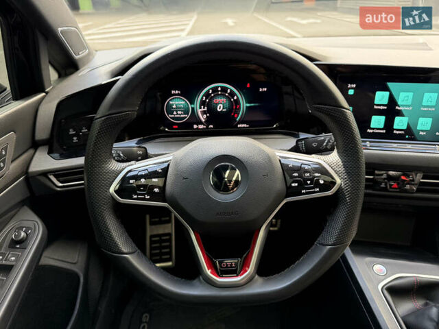 Черный Фольксваген Гольф ГТИ, объемом двигателя 2 л и пробегом 69 тыс. км за 23700 $, фото 13 на Automoto.ua