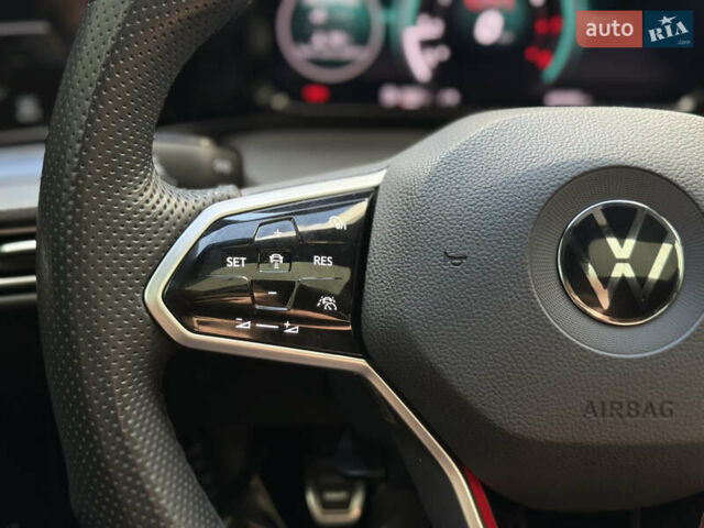Черный Фольксваген Гольф ГТИ, объемом двигателя 2 л и пробегом 69 тыс. км за 23700 $, фото 14 на Automoto.ua