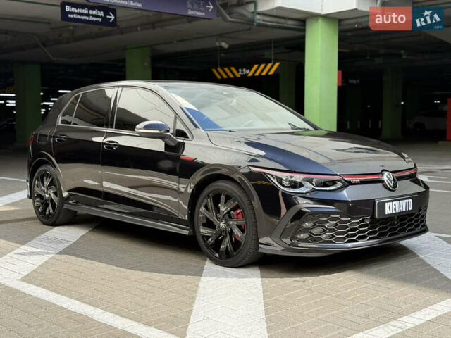 Черный Фольксваген Гольф ГТИ, объемом двигателя 2 л и пробегом 69 тыс. км за 23700 $, фото 8 на Automoto.ua