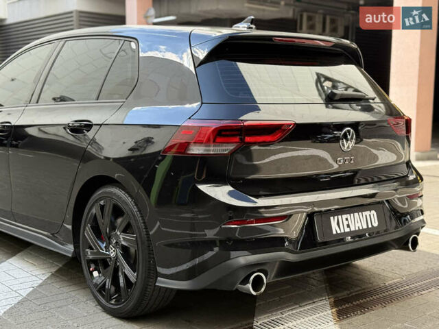 Черный Фольксваген Гольф ГТИ, объемом двигателя 2 л и пробегом 69 тыс. км за 23700 $, фото 5 на Automoto.ua