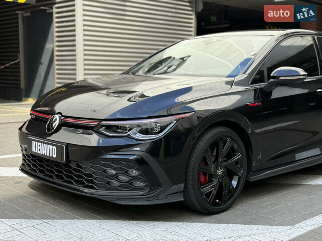 Черный Фольксваген Гольф ГТИ, объемом двигателя 2 л и пробегом 69 тыс. км за 23700 $, фото 1 на Automoto.ua