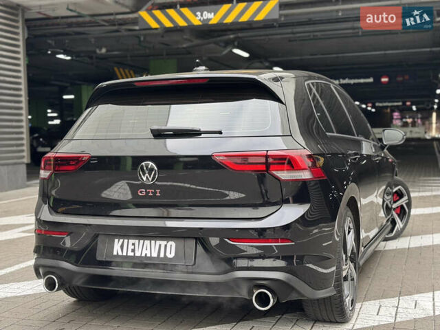 Черный Фольксваген Гольф ГТИ, объемом двигателя 2 л и пробегом 34 тыс. км за 29900 $, фото 8 на Automoto.ua