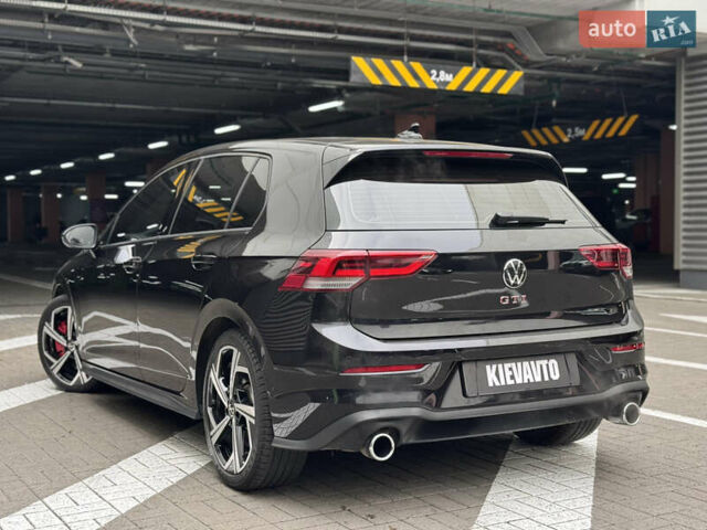Черный Фольксваген Гольф ГТИ, объемом двигателя 2 л и пробегом 34 тыс. км за 29900 $, фото 5 на Automoto.ua