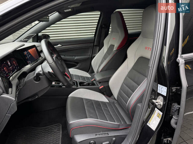 Черный Фольксваген Гольф ГТИ, объемом двигателя 2 л и пробегом 34 тыс. км за 29900 $, фото 29 на Automoto.ua