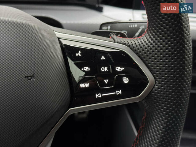 Черный Фольксваген Гольф ГТИ, объемом двигателя 2 л и пробегом 34 тыс. км за 29900 $, фото 21 на Automoto.ua