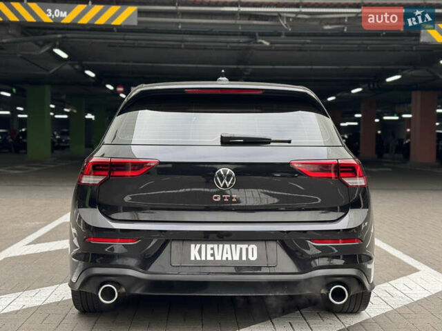 Черный Фольксваген Гольф ГТИ, объемом двигателя 2 л и пробегом 34 тыс. км за 29900 $, фото 7 на Automoto.ua