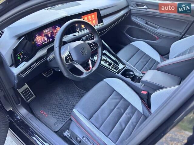 Черный Фольксваген Гольф ГТИ, объемом двигателя 1.98 л и пробегом 33 тыс. км за 30999 $, фото 12 на Automoto.ua