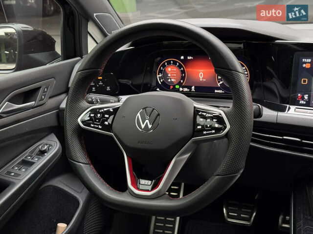 Черный Фольксваген Гольф ГТИ, объемом двигателя 2 л и пробегом 34 тыс. км за 29900 $, фото 19 на Automoto.ua