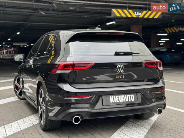 Черный Фольксваген Гольф ГТИ, объемом двигателя 2 л и пробегом 34 тыс. км за 29900 $, фото 6 на Automoto.ua