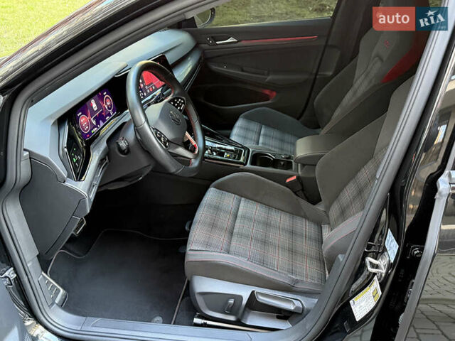 Чорний Фольксваген Гольф ГТІ, об'ємом двигуна 1.98 л та пробігом 13 тис. км за 32000 $, фото 10 на Automoto.ua