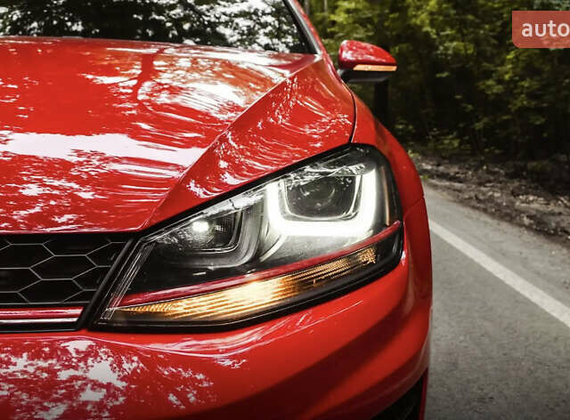 Фольксваген Гольф ГТИ 2015 в Славянске на Automoto.ua Красный Фольксваген Гольф ГТИ, объемом двигателя 1.98 л и пробегом 170 тыс. км за 14300 $, фото 3 на Automoto.ua
