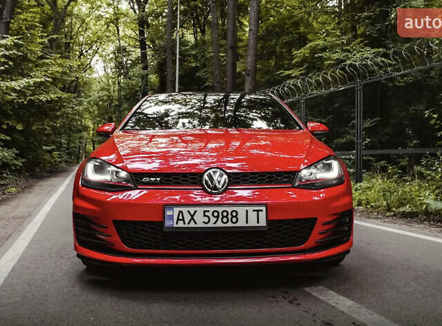 Фольксваген Гольф ГТИ 2015 в Славянске на Automoto.ua Красный Фольксваген Гольф ГТИ, объемом двигателя 1.98 л и пробегом 170 тыс. км за 14300 $, фото 1 на Automoto.ua