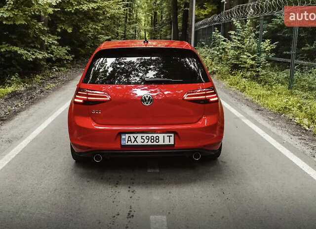 Фольксваген Гольф ГТИ 2015 в Славянске на Automoto.ua Красный Фольксваген Гольф ГТИ, объемом двигателя 1.98 л и пробегом 170 тыс. км за 14300 $, фото 10 на Automoto.ua