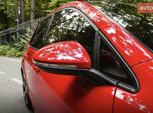 Фольксваген Гольф ГТИ 2015 в Славянске на Automoto.ua Красный Фольксваген Гольф ГТИ, объемом двигателя 1.98 л и пробегом 170 тыс. км за 14300 $, фото 7 на Automoto.ua