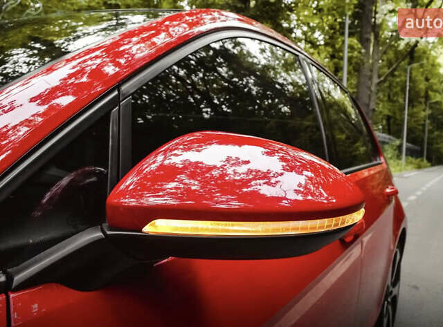 Фольксваген Гольф ГТИ 2015 в Славянске на Automoto.ua Красный Фольксваген Гольф ГТИ, объемом двигателя 1.98 л и пробегом 170 тыс. км за 14300 $, фото 9 на Automoto.ua