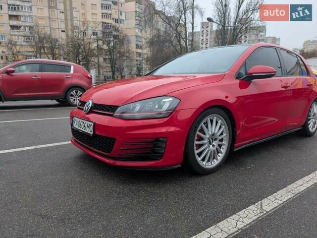Красный Фольксваген Гольф ГТИ, объемом двигателя 1.98 л и пробегом 148 тыс. км за 13100 $, фото 1 на Automoto.ua