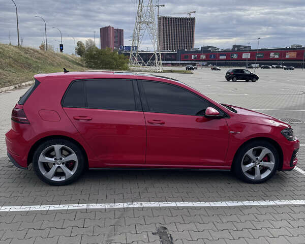 Красный Фольксваген Гольф ГТИ, объемом двигателя 1.98 л и пробегом 105 тыс. км за 22500 $, фото 6 на Automoto.ua