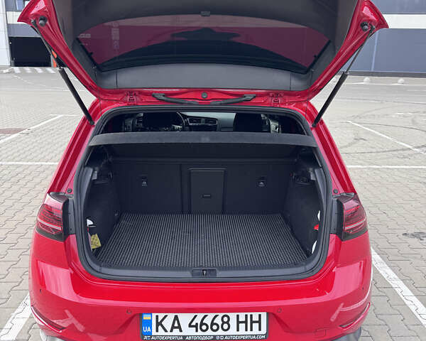 Красный Фольксваген Гольф ГТИ, объемом двигателя 1.98 л и пробегом 105 тыс. км за 22500 $, фото 4 на Automoto.ua