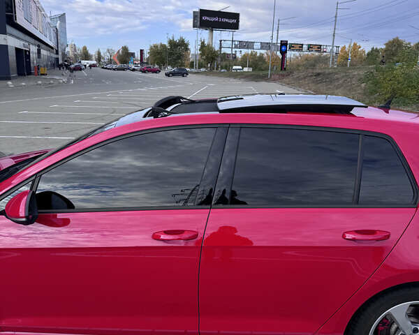 Красный Фольксваген Гольф ГТИ, объемом двигателя 1.98 л и пробегом 105 тыс. км за 22500 $, фото 16 на Automoto.ua