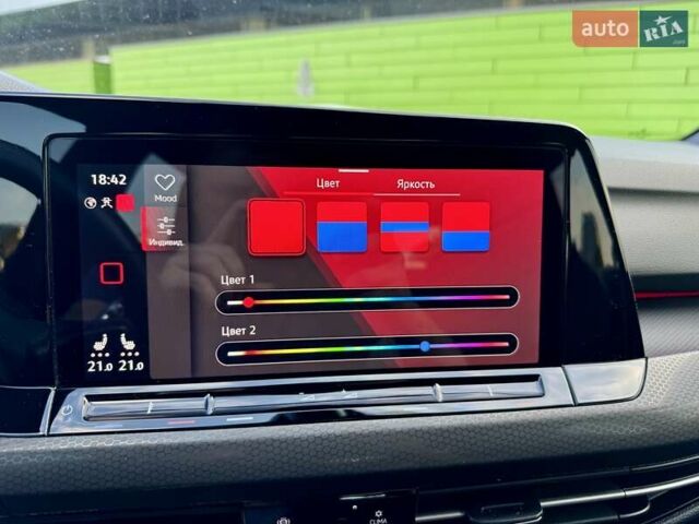 Фольксваген Гольф ГТИ 2021 в Киеве на Automoto.ua Красный Фольксваген Гольф ГТИ, объемом двигателя 1.98 л и пробегом 90 тыс. км за 26900 $, фото 73 на Automoto.ua