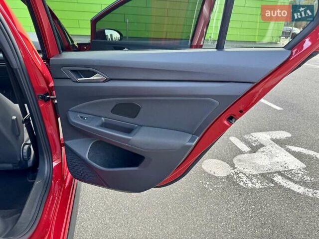 Фольксваген Гольф ГТИ 2021 в Киеве на Automoto.ua Красный Фольксваген Гольф ГТИ, объемом двигателя 1.98 л и пробегом 90 тыс. км за 26900 $, фото 43 на Automoto.ua