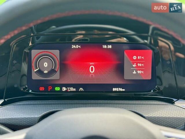 Фольксваген Гольф ГТИ 2021 в Киеве на Automoto.ua Красный Фольксваген Гольф ГТИ, объемом двигателя 1.98 л и пробегом 90 тыс. км за 26900 $, фото 59 на Automoto.ua