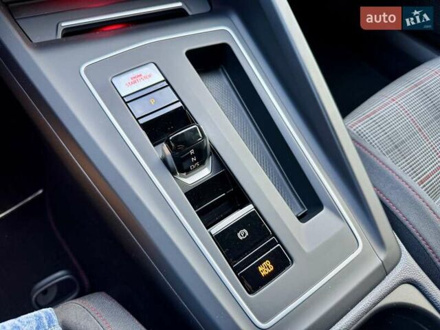 Фольксваген Гольф ГТИ 2021 в Киеве на Automoto.ua Красный Фольксваген Гольф ГТИ, объемом двигателя 1.98 л и пробегом 90 тыс. км за 26900 $, фото 76 на Automoto.ua
