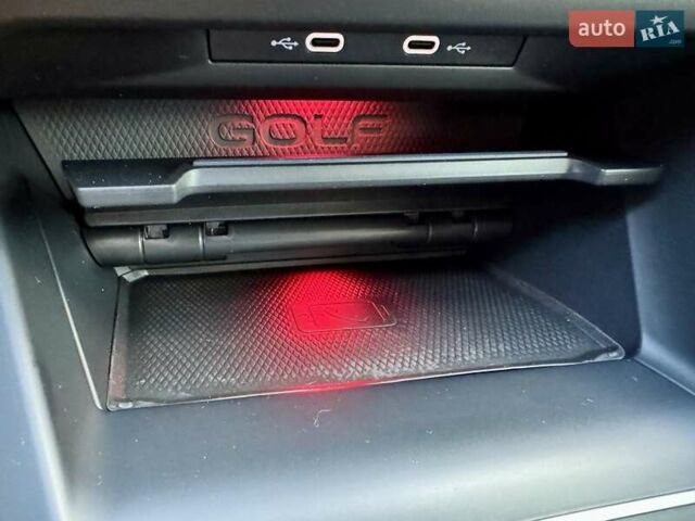 Фольксваген Гольф ГТИ 2021 в Киеве на Automoto.ua Красный Фольксваген Гольф ГТИ, объемом двигателя 1.98 л и пробегом 90 тыс. км за 26900 $, фото 81 на Automoto.ua