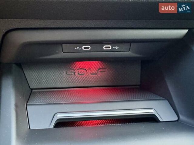 Фольксваген Гольф ГТИ 2021 в Киеве на Automoto.ua Красный Фольксваген Гольф ГТИ, объемом двигателя 1.98 л и пробегом 90 тыс. км за 26900 $, фото 80 на Automoto.ua