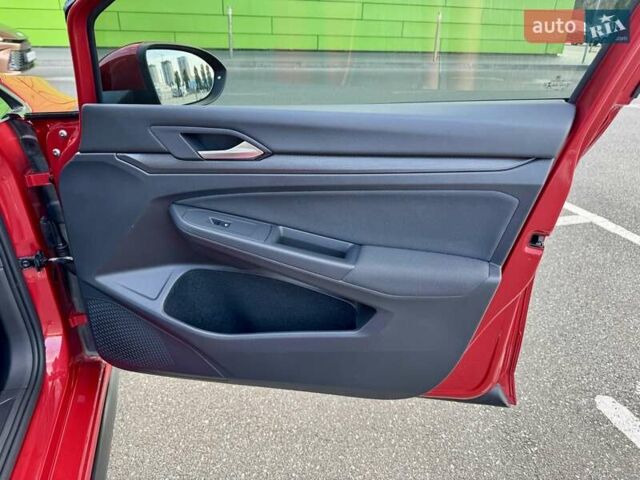 Фольксваген Гольф ГТИ 2021 в Киеве на Automoto.ua Красный Фольксваген Гольф ГТИ, объемом двигателя 1.98 л и пробегом 90 тыс. км за 26900 $, фото 48 на Automoto.ua