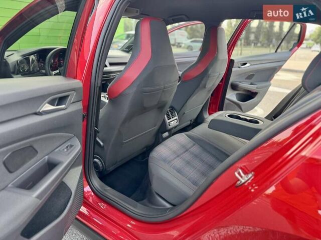 Фольксваген Гольф ГТИ 2021 в Киеве на Automoto.ua Красный Фольксваген Гольф ГТИ, объемом двигателя 1.98 л и пробегом 90 тыс. км за 26900 $, фото 38 на Automoto.ua
