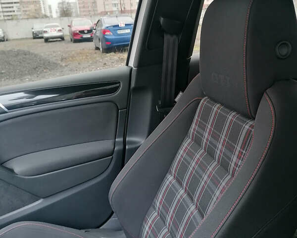 Фольксваген Гольф ГТИ, объемом двигателя 2 л и пробегом 173 тыс. км за 11500 $, фото 3 на Automoto.ua