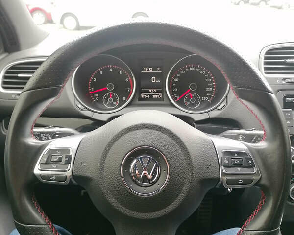 Фольксваген Гольф ГТИ, объемом двигателя 2 л и пробегом 173 тыс. км за 11500 $, фото 4 на Automoto.ua