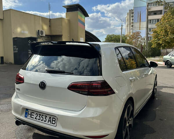 Фольксваген Гольф ГТИ, объемом двигателя 1.98 л и пробегом 157 тыс. км за 14000 $, фото 39 на Automoto.ua