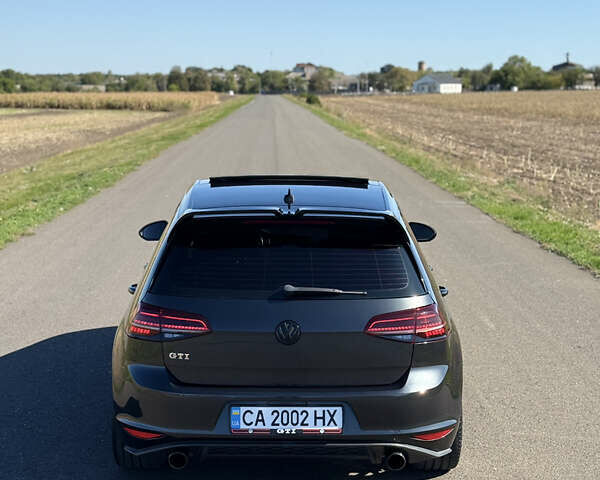 Фольксваген Гольф ГТИ, объемом двигателя 2 л и пробегом 150 тыс. км за 12850 $, фото 7 на Automoto.ua